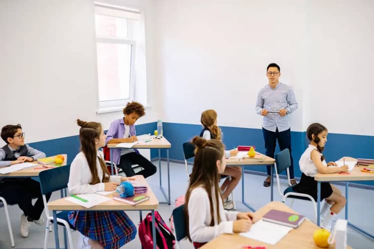 Clase de refuerzo · Nova U